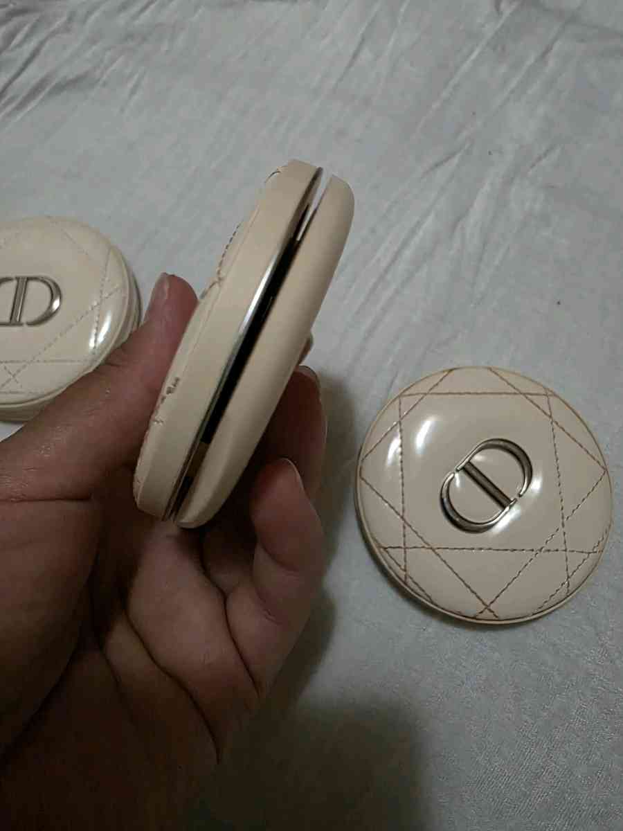 dior highlighter and bronzer as is - Louisville, Kentucky - FleaMarketBay