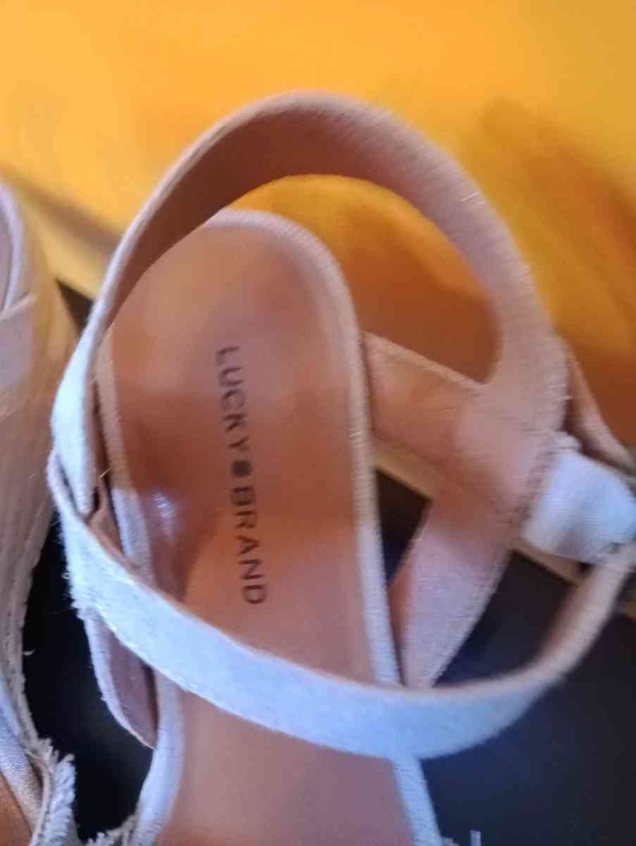 womens lucky brand wedges - Hartwell, Georgia - FleaMarketBay