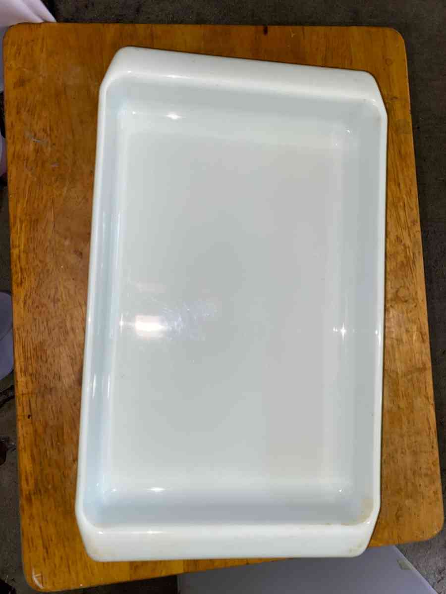 spring blossom lagana Pyrex pan - Oklahoma City, Oklahoma - FleaMarketBay