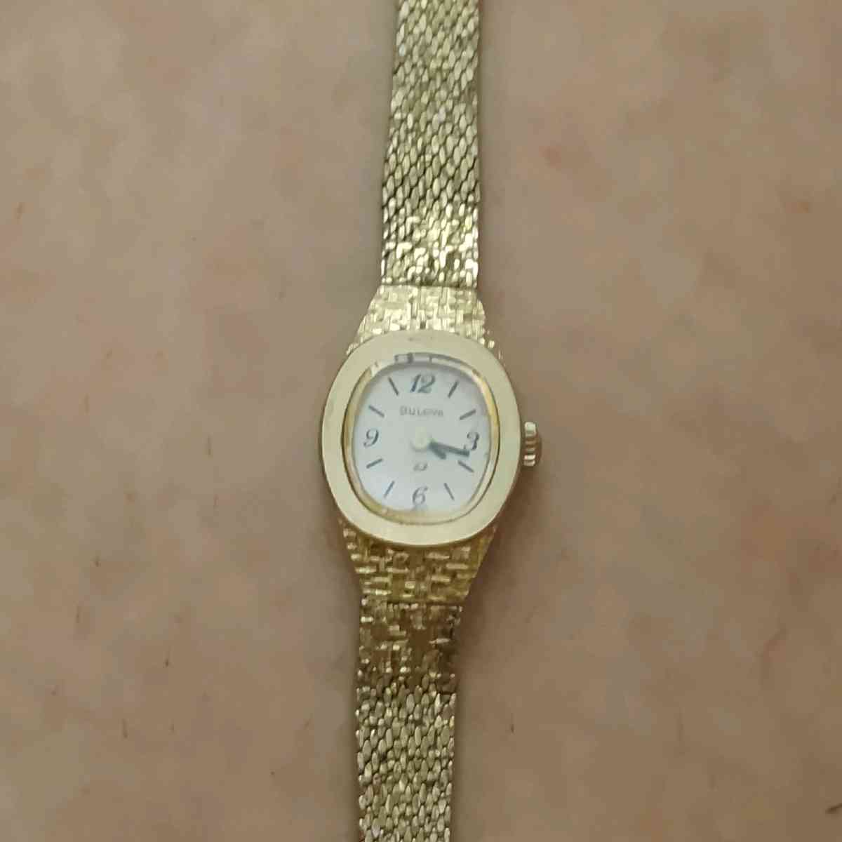 Bulova watch - New Site, Mississippi