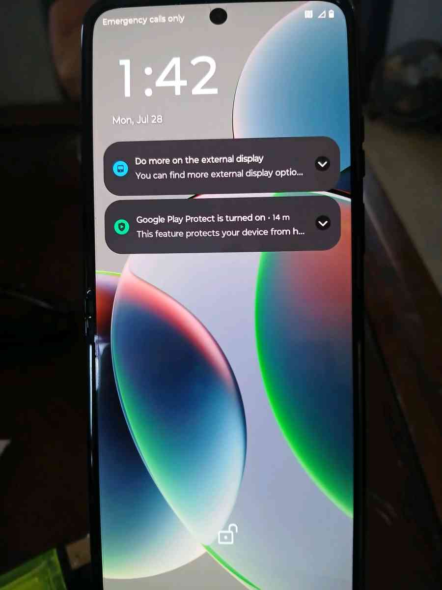 Motorola razr - Spring, Texas - FleaMarketBay