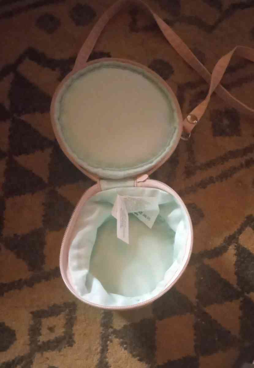 Cute Little cupcake purse - Marmaduke, Arkansas - FleaMarketBay