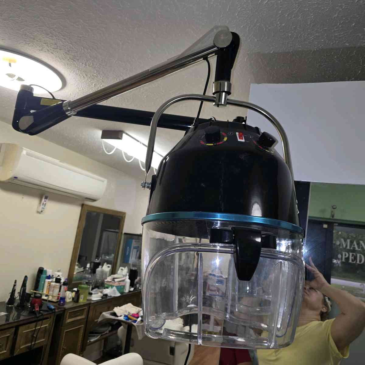 Wall mount hair dryer - Tampa, Florida - FleaMarketBay