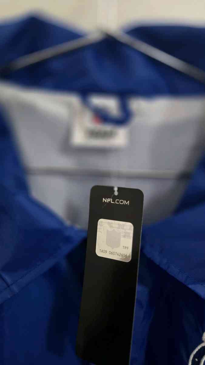 NFL Colts wind breaker jacket - Los Angeles, California - FleaMarketBay