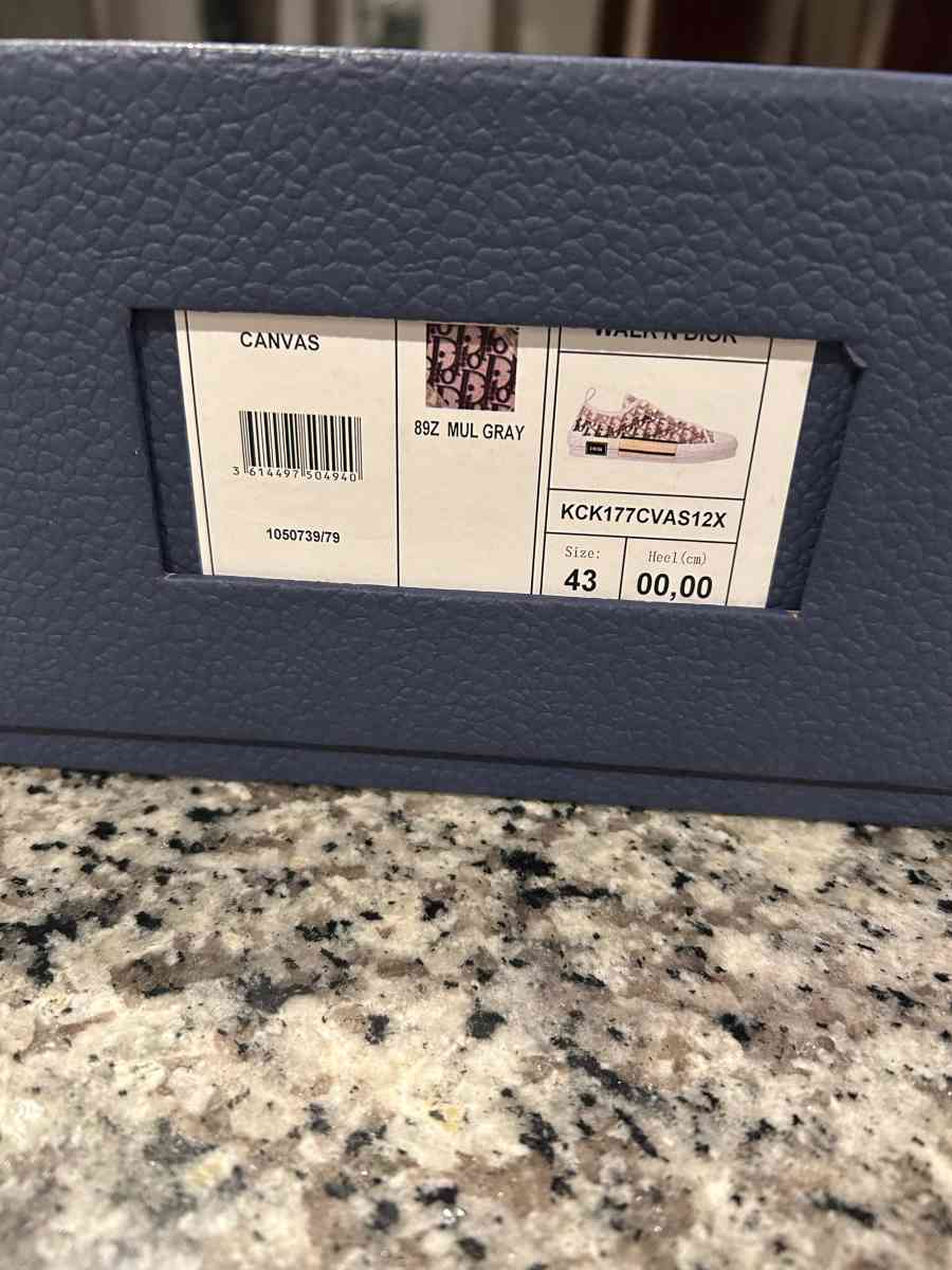 Dior B23 - Phoenix, Arizona - FleaMarketBay