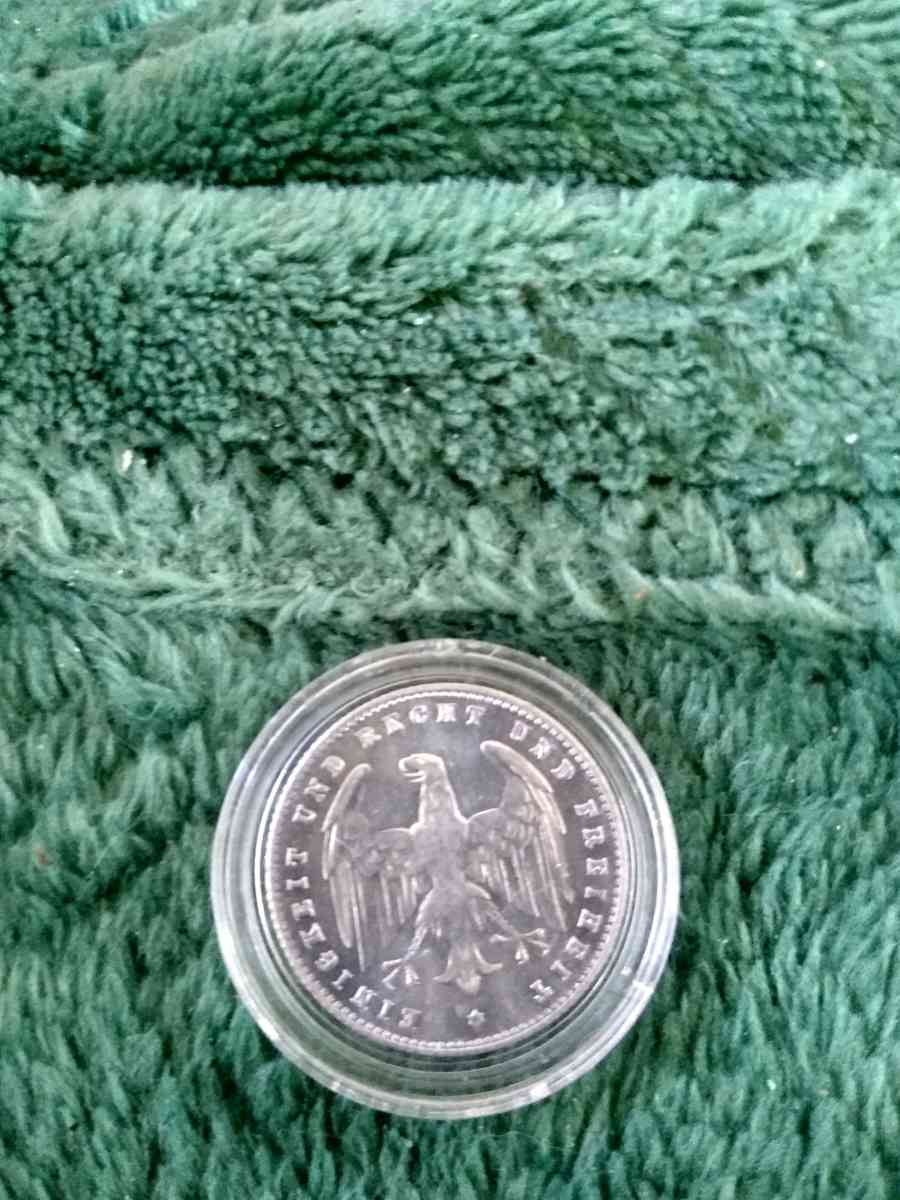 1923 GERMAN 200 MARKS - Danville, New Hampshire - FleaMarketBay