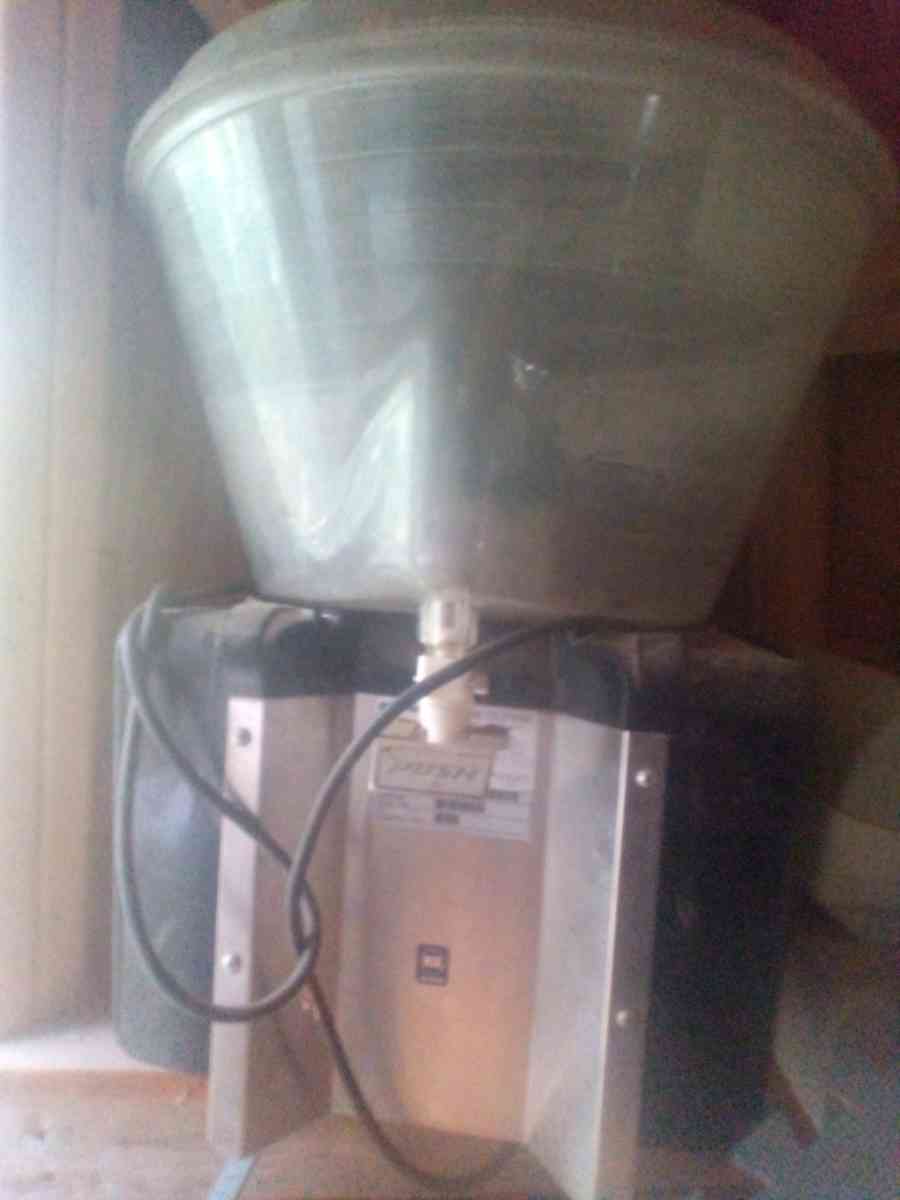 refrigerated beverage dispenser - High Point, North Carolina - FleaMarketBay