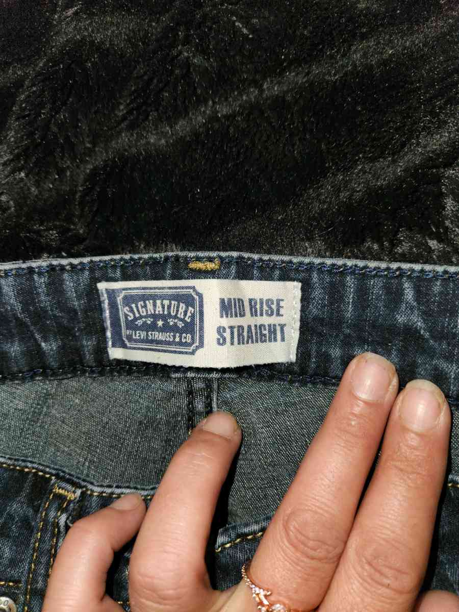 Womens Jeans - Stockland, Illinois - FleaMarketBay