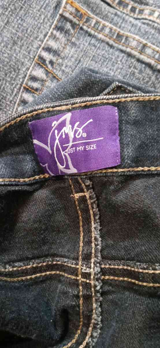 Womens Denim Jeans 20 - Dane, Wisconsin - FleaMarketBay