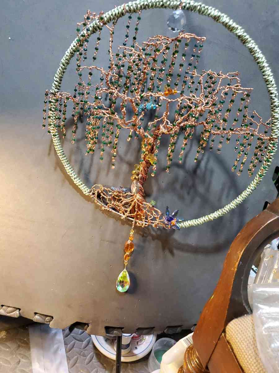 Suncatcher hanging tree - Brighton, Colorado - FleaMarketBay