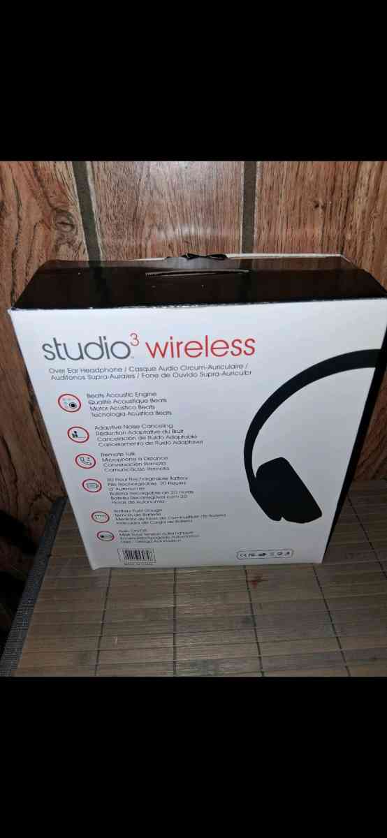 Beats studio 3 - Houston, Texas - FleaMarketBay