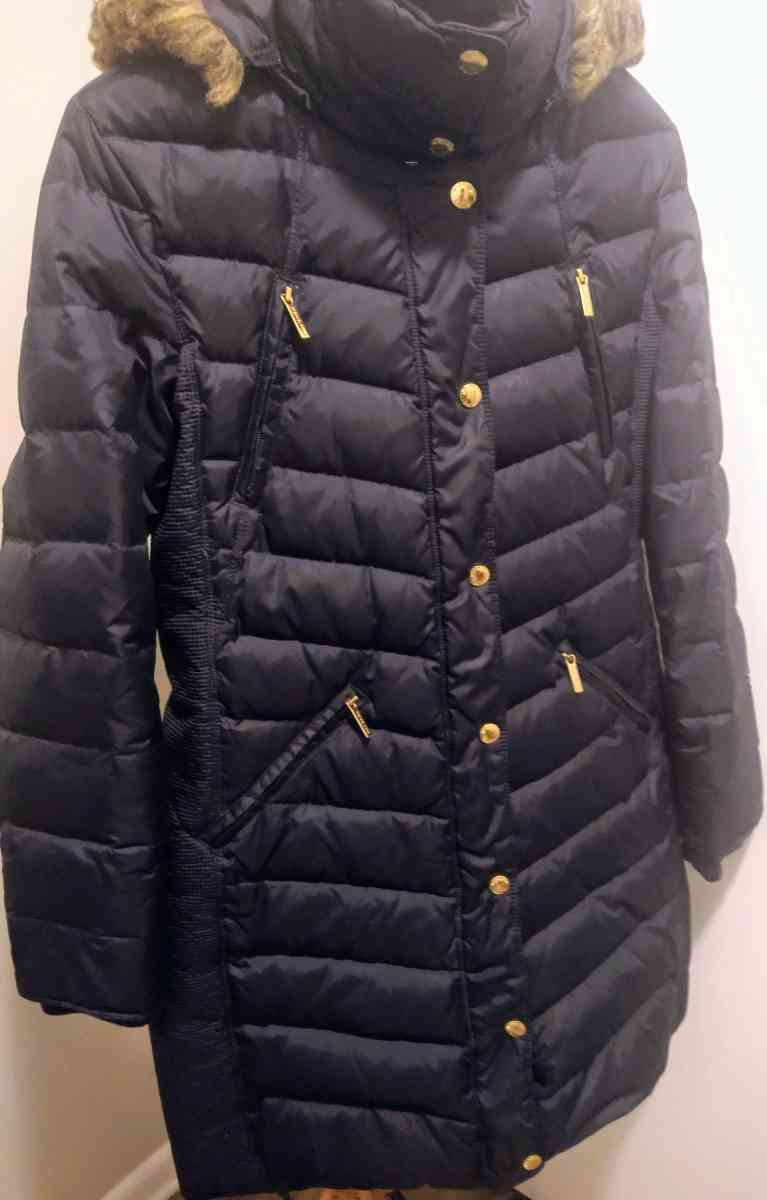 MICHAEL KORS Medium Dark Blue Winter Coat - Clarendon Hills, Illinois - FleaMarketBay