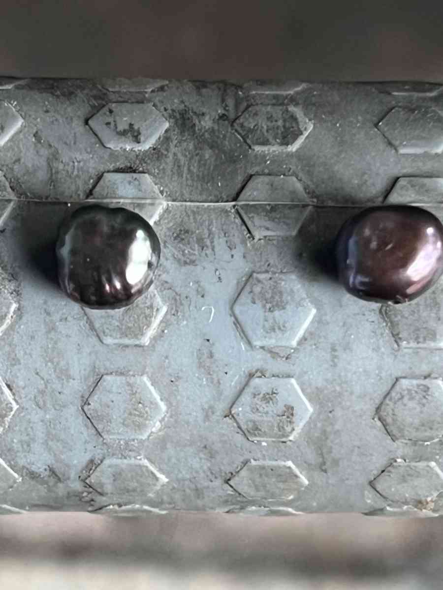 black pearls - Spanaway, Washington - FleaMarketBay
