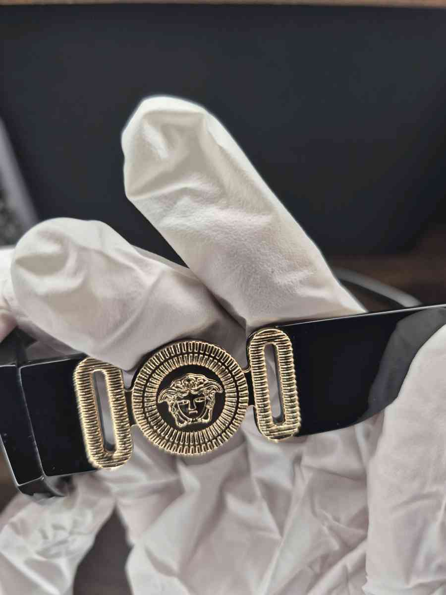 Versace Sun Glasses - Santa Monica, California - FleaMarketBay