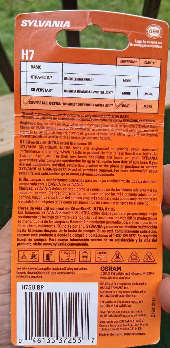 SILVERSTAR ULTRABRIGHTEST DOWNROAD  WHITER LIGHTH7 H7 - Clinton Township, Michigan - FleaMarketBay