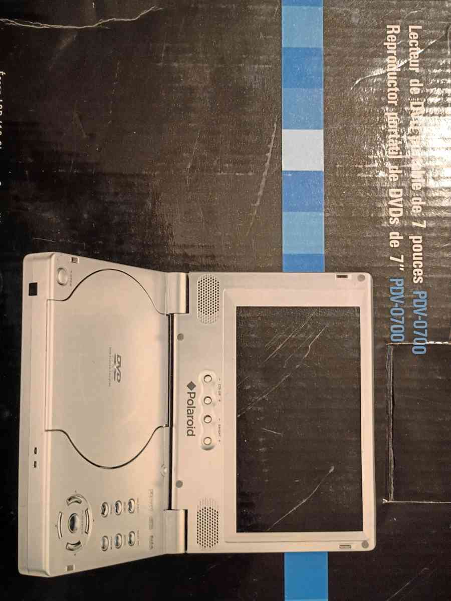 7 Inch Polaroid Portable Dvd Player Never Used - Bellevue, Kentucky - FleaMarketBay
