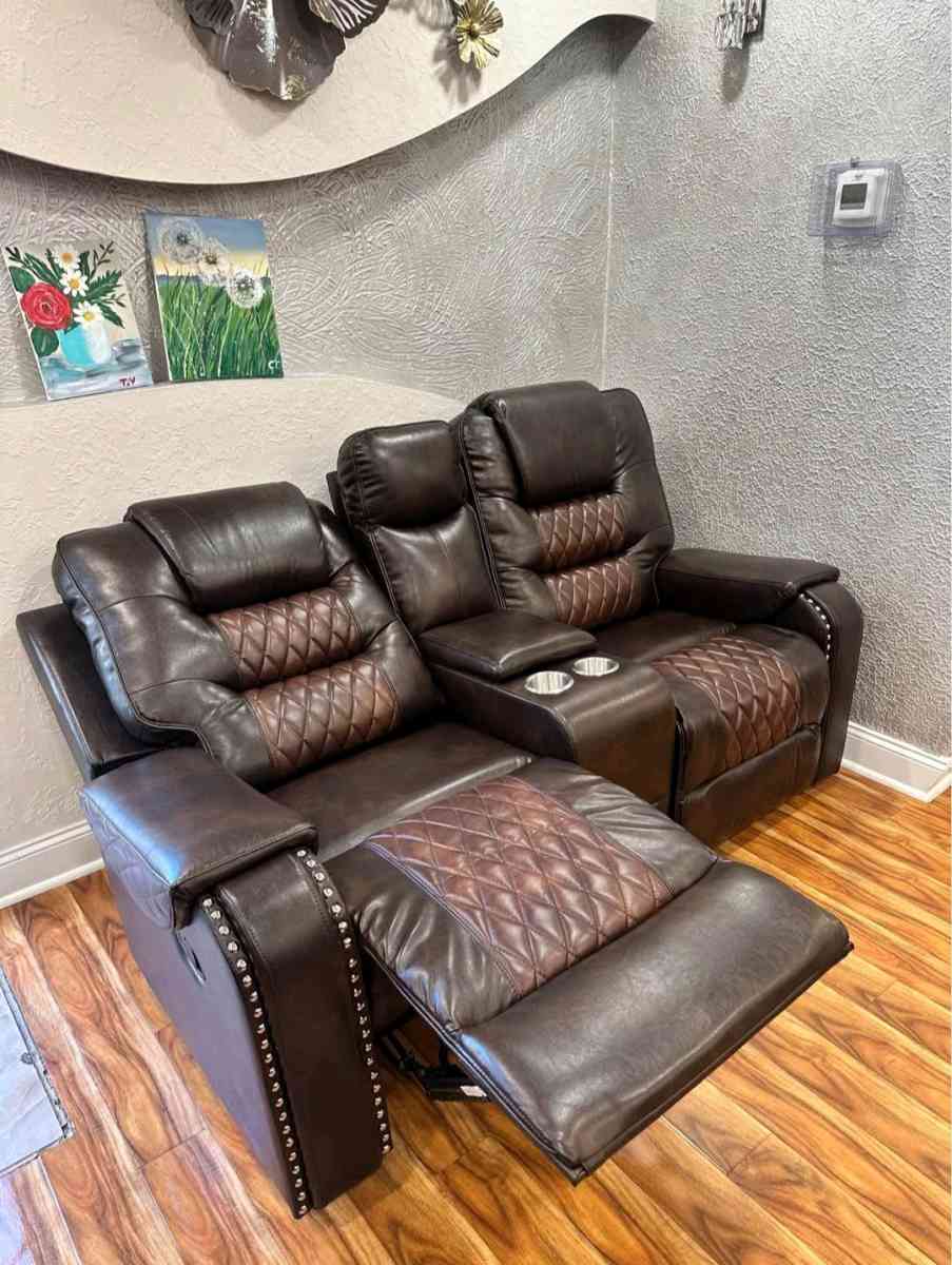 Juego de sala Sofa y Loveseat - Hialeah, Florida - FleaMarketBay