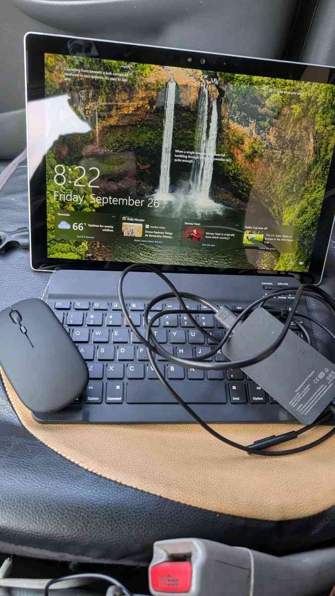 surface pro 4 - Riverside, California - FleaMarketBay