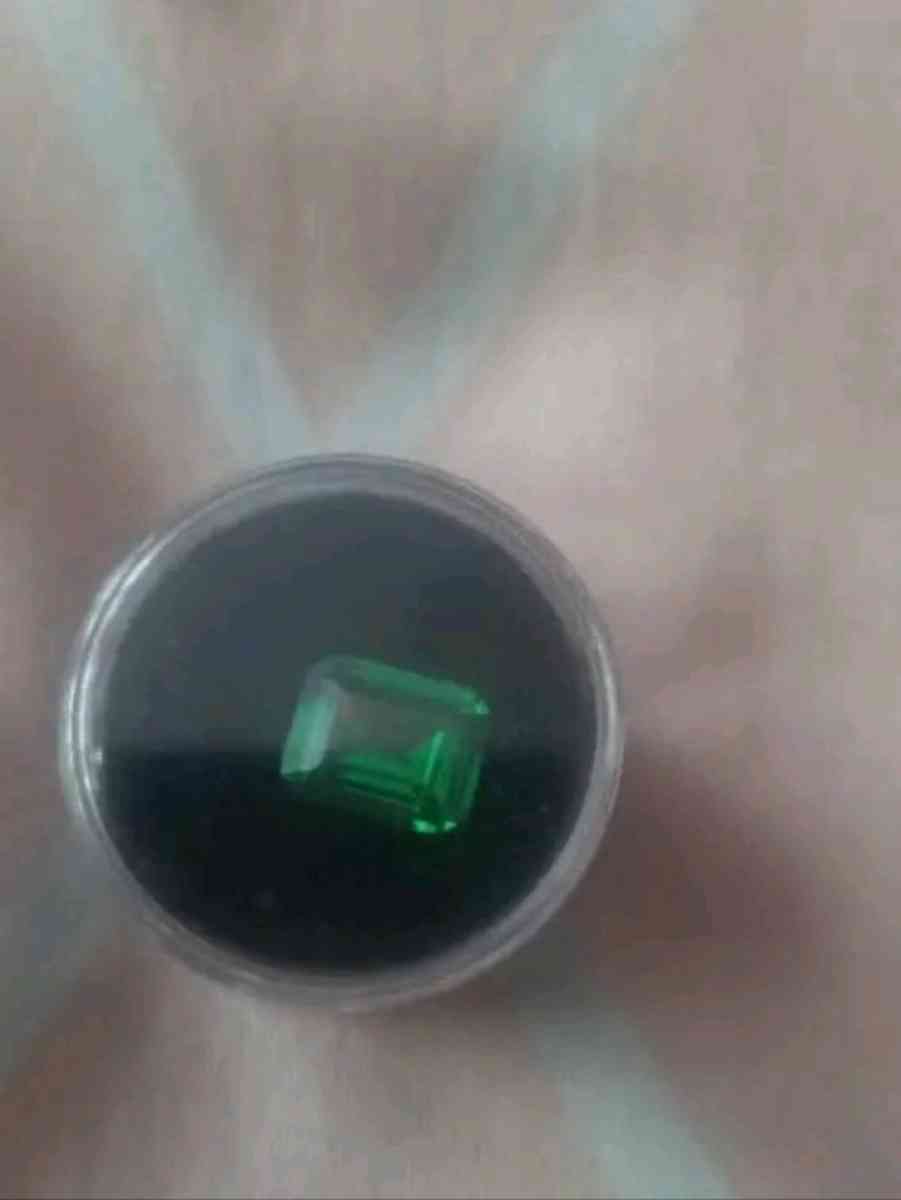 Emerald Emerald Cut Gemstone - Hudson, New Hampshire - FleaMarketBay