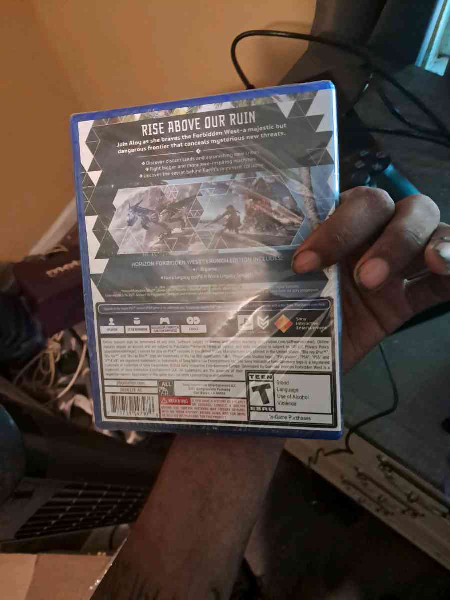 PS4 Pro - Adelanto, California - FleaMarketBay