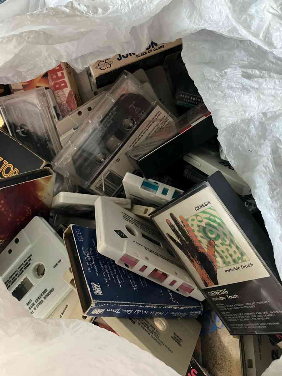 cassette tapes full bag - San Fernando, California