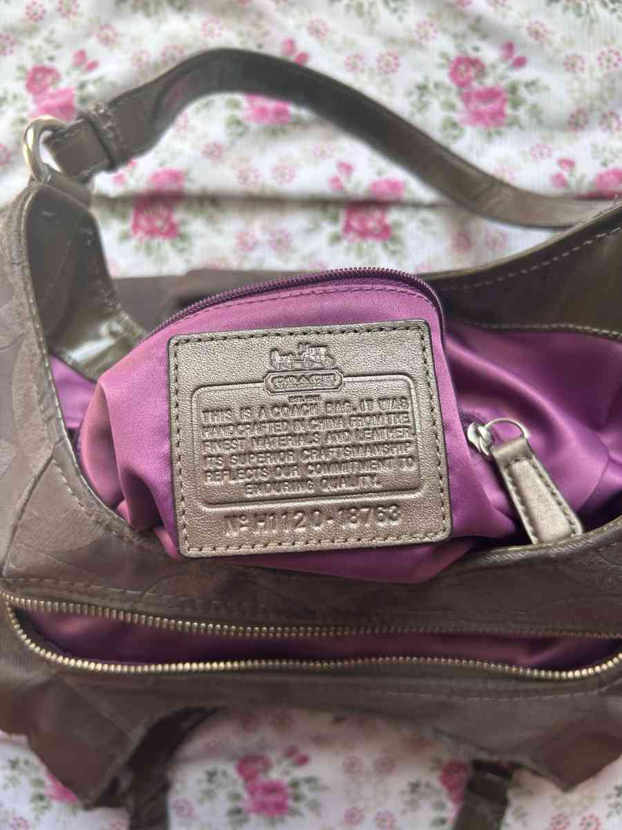 Brown Coach Bag - Irving, Texas - FleaMarketBay
