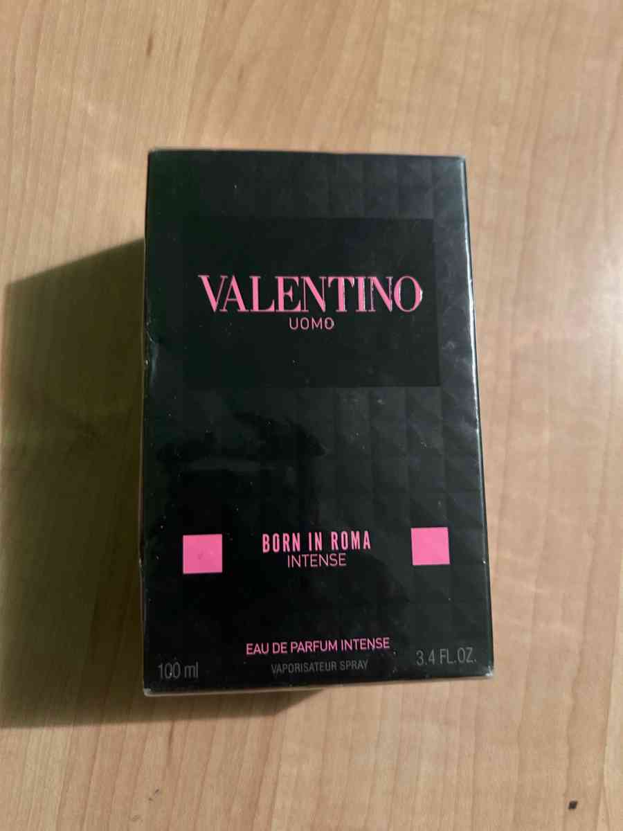 Valentino Uomo Mens cologne - Houston, Texas - FleaMarketBay