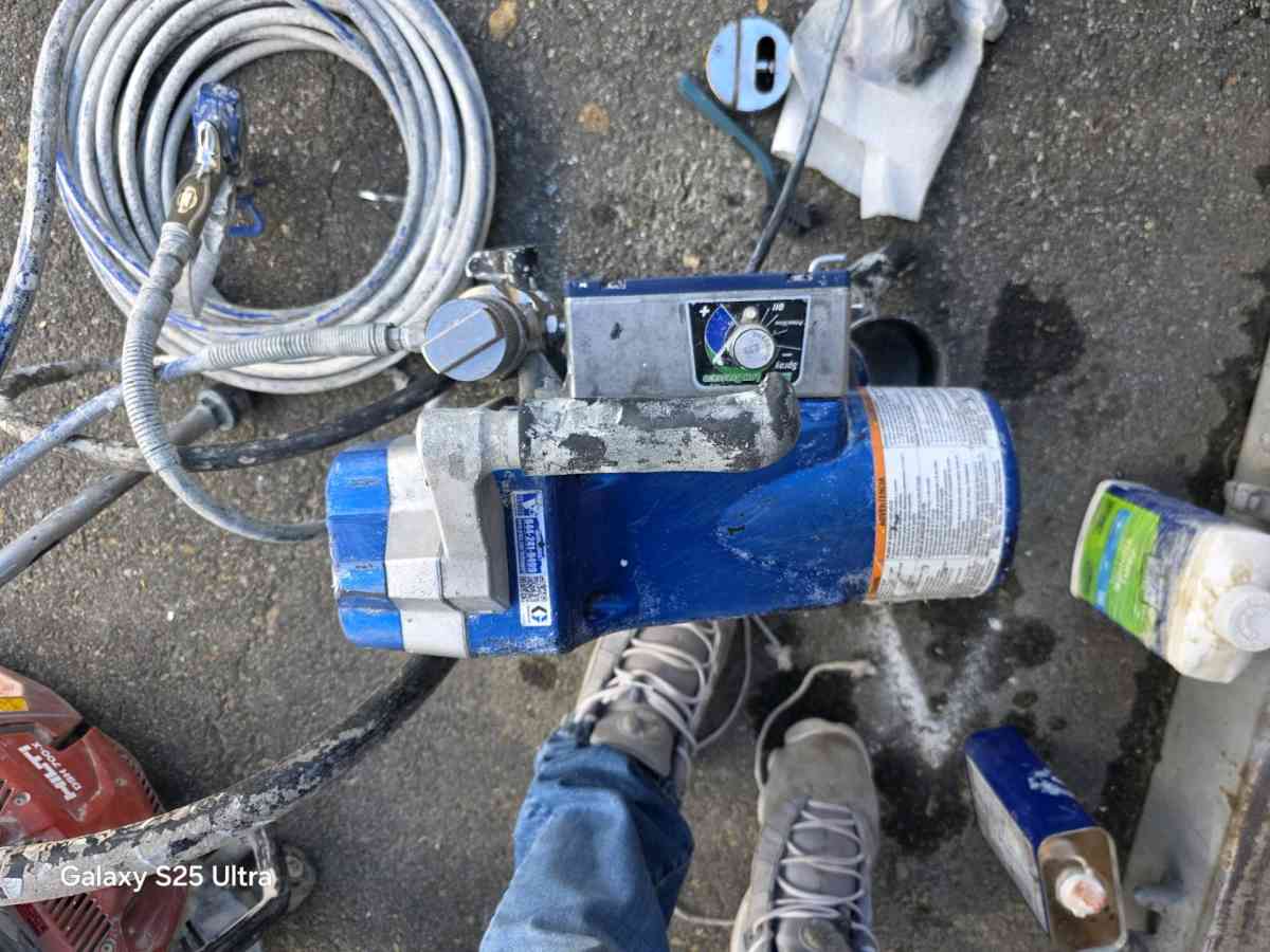 paint spray machine - Brooklyn, New York - FleaMarketBay