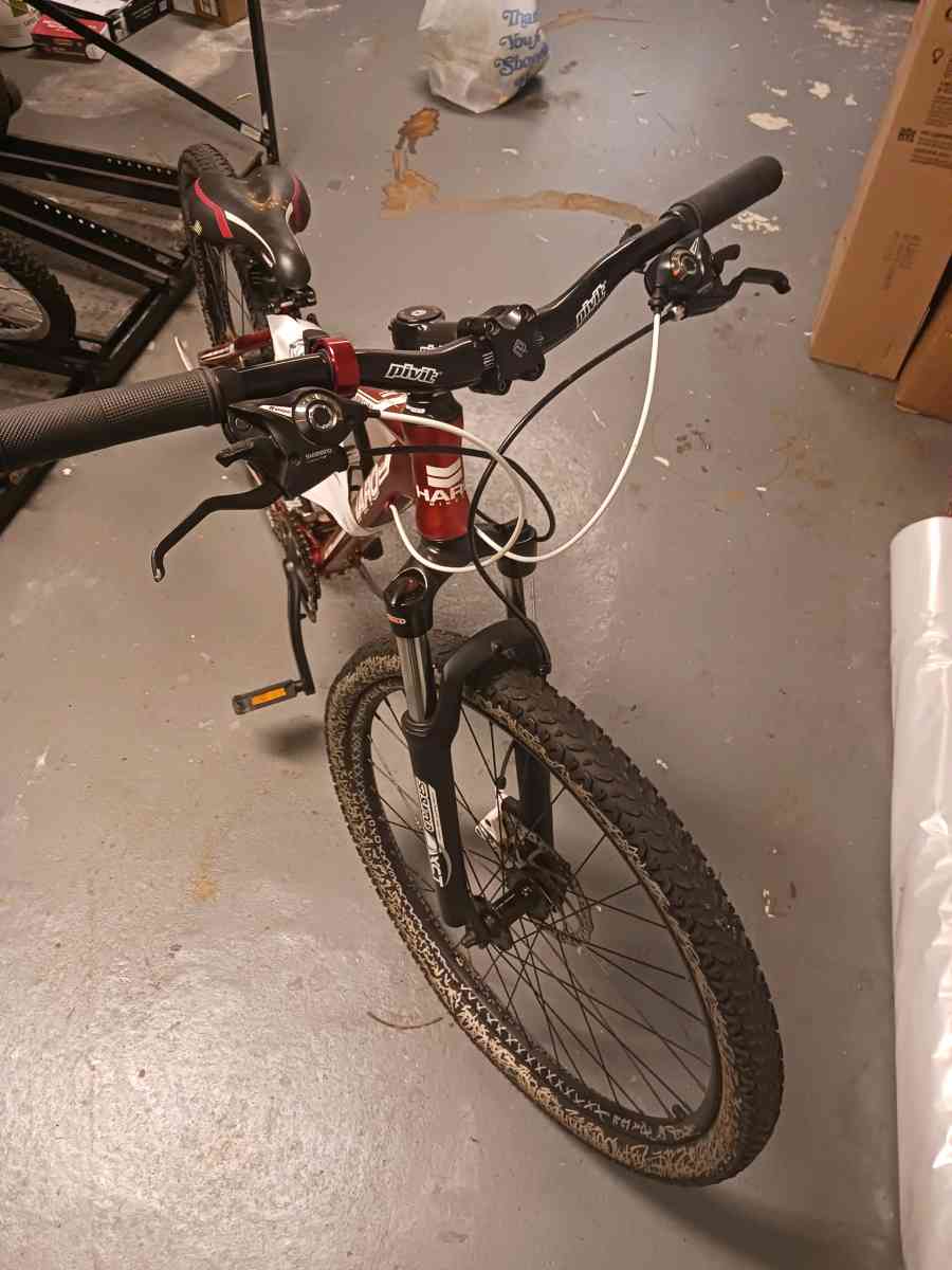 Red 2013 Haro Flightline Sport  Custom Wheel Art Flat Tire - Bronx, New York - FleaMarketBay