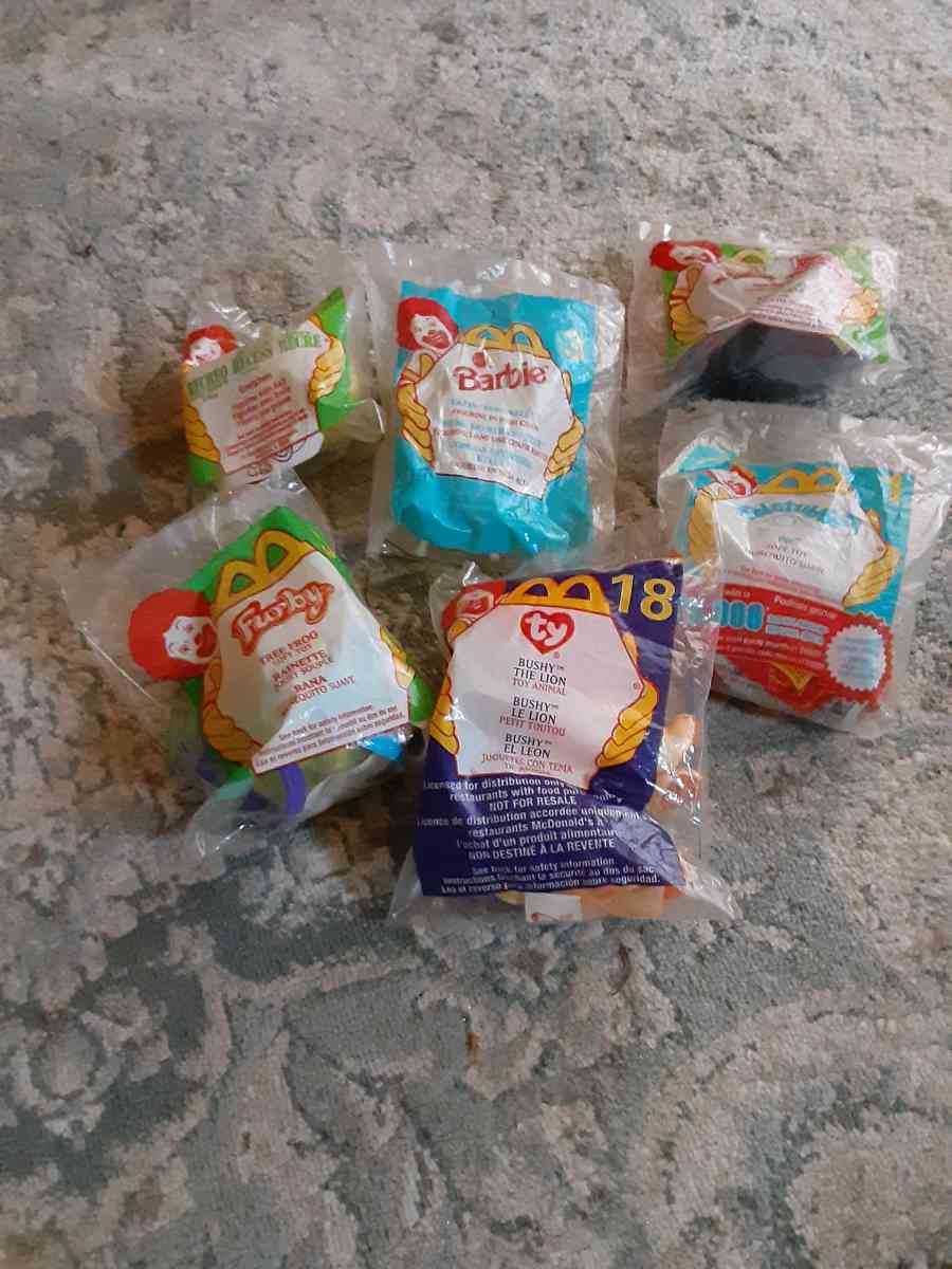 McDonalds 1996 vnt toys still in their packages - Jane Lew, West Virginia - FleaMarketBay
