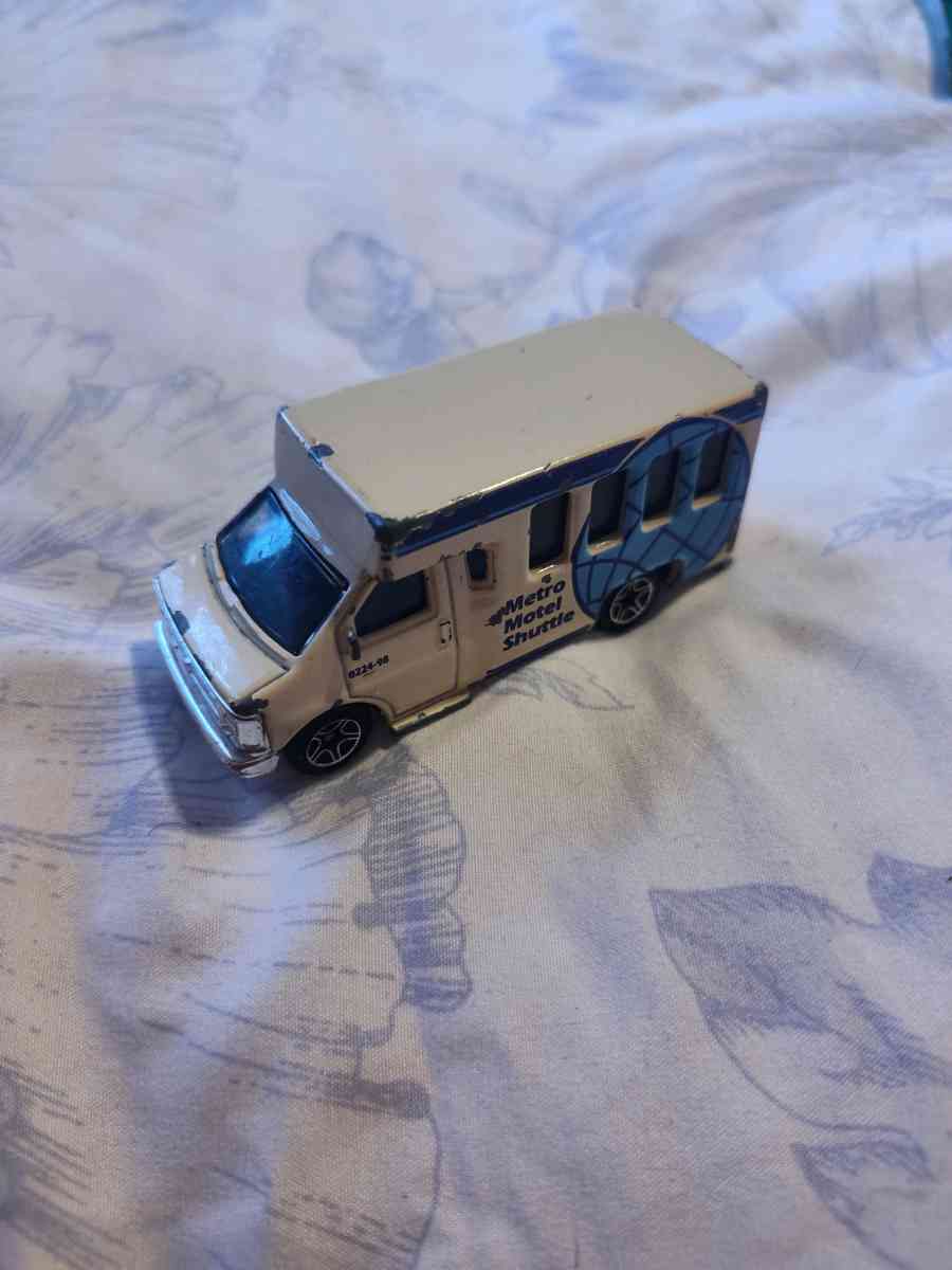 Toy cars - Cross Plains, Tennessee - FleaMarketBay