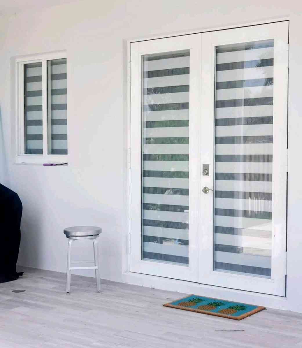 zebra Shades Roller shades screen o blackout blinds - Miami, Florida - FleaMarketBay