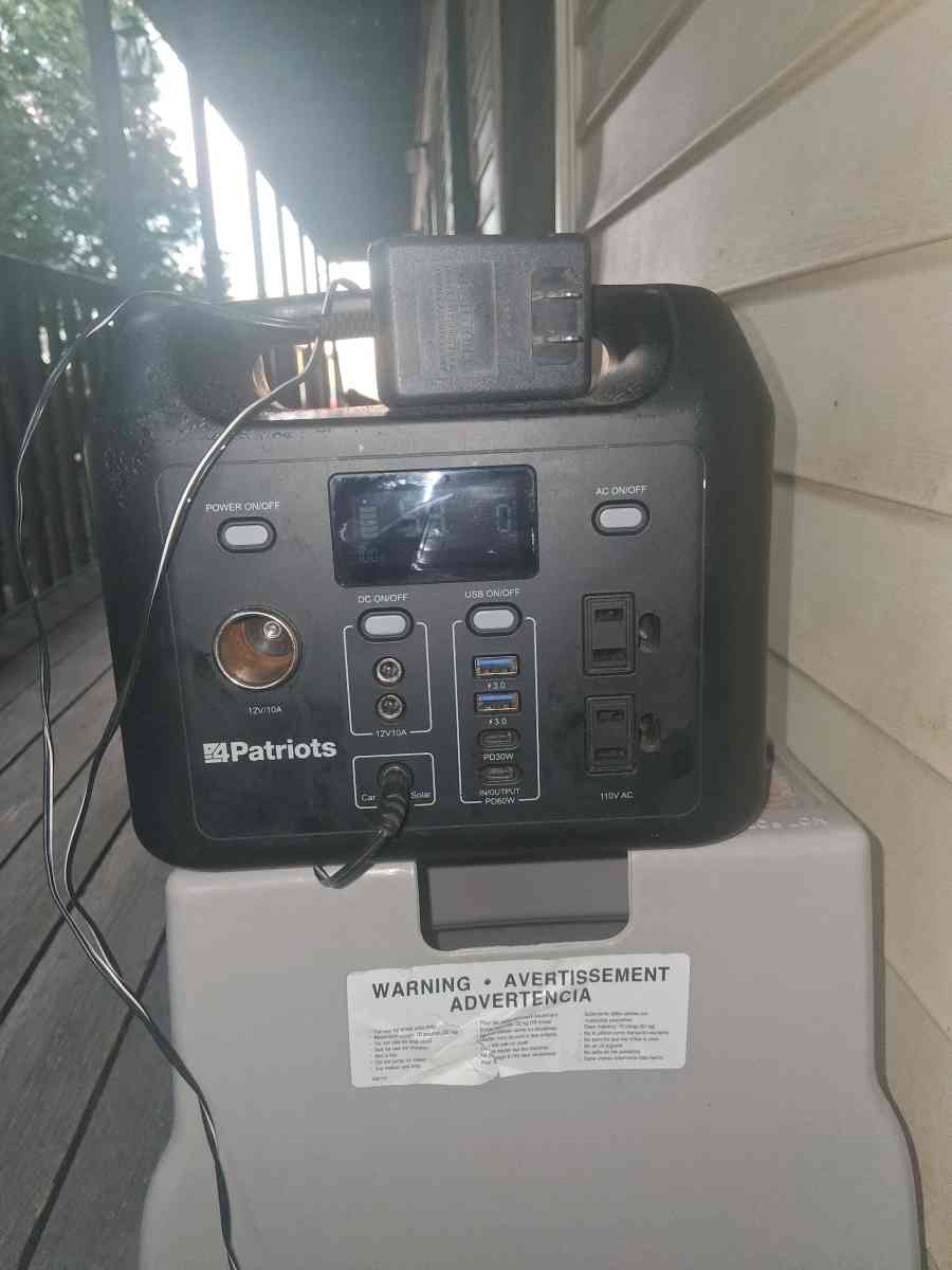4Patriots Sidekick Solar Generator - Seneca, South Carolina - FleaMarketBay