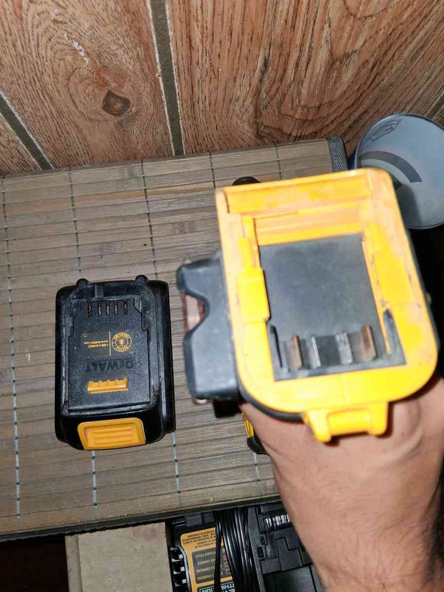 dewalt drill - Houston, Texas - FleaMarketBay