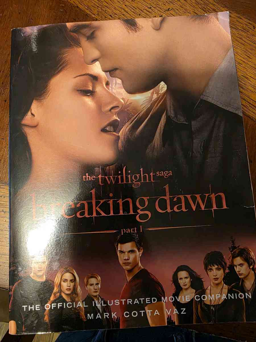 Twilight Merch - Orange, Texas - FleaMarketBay