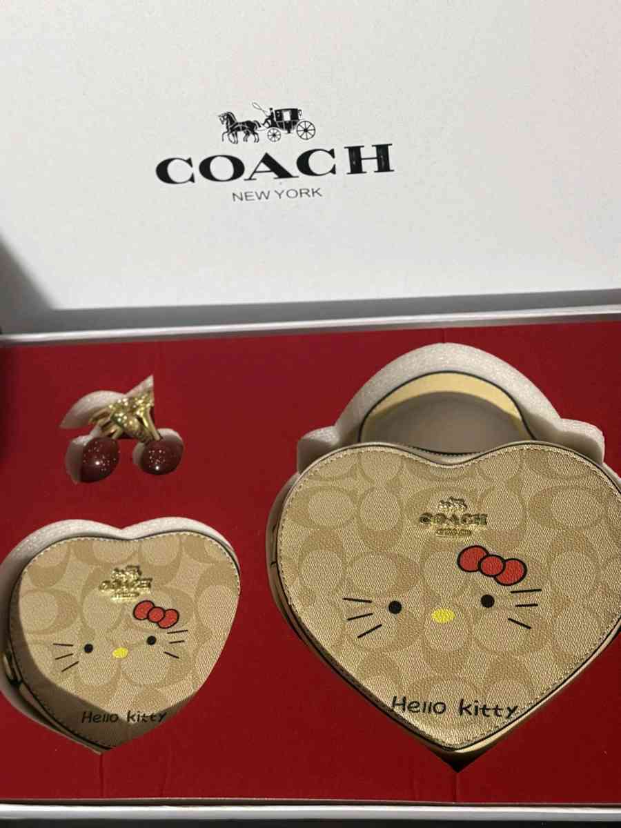 hermosas carteras  escoge la que te guste - Stockton, California - FleaMarketBay