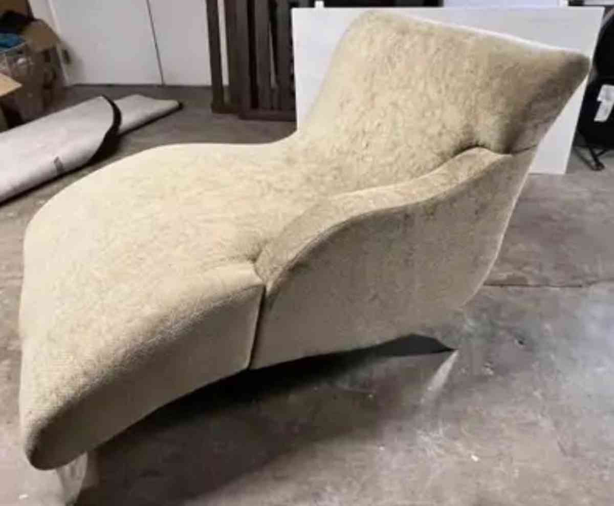 Double Wide Chenille Modern Curved Chaise Lounge - Tempe, Arizona - FleaMarketBay