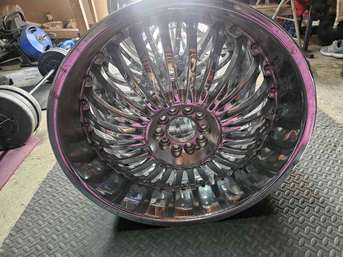 20in Strada Rims - Wilmington, California