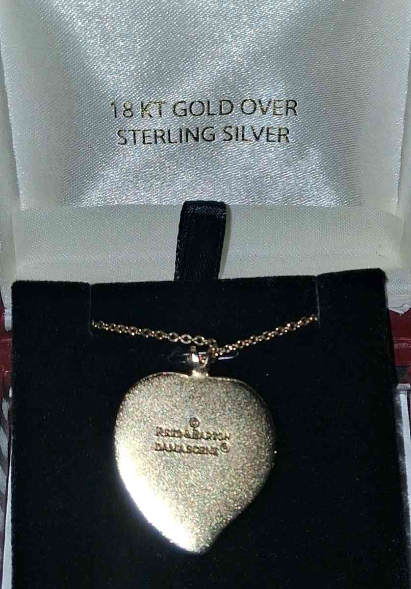 REED AND BARTON HEART NECKLACE - Elysburg, Pennsylvania - FleaMarketBay
