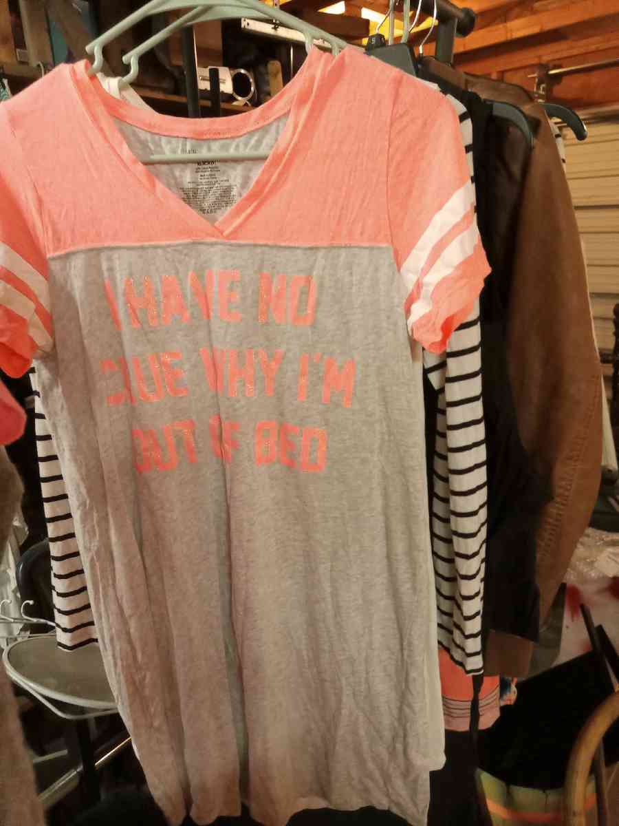 4 Pink by Victoria Secret pajamas size xs - Dubuque, Iowa