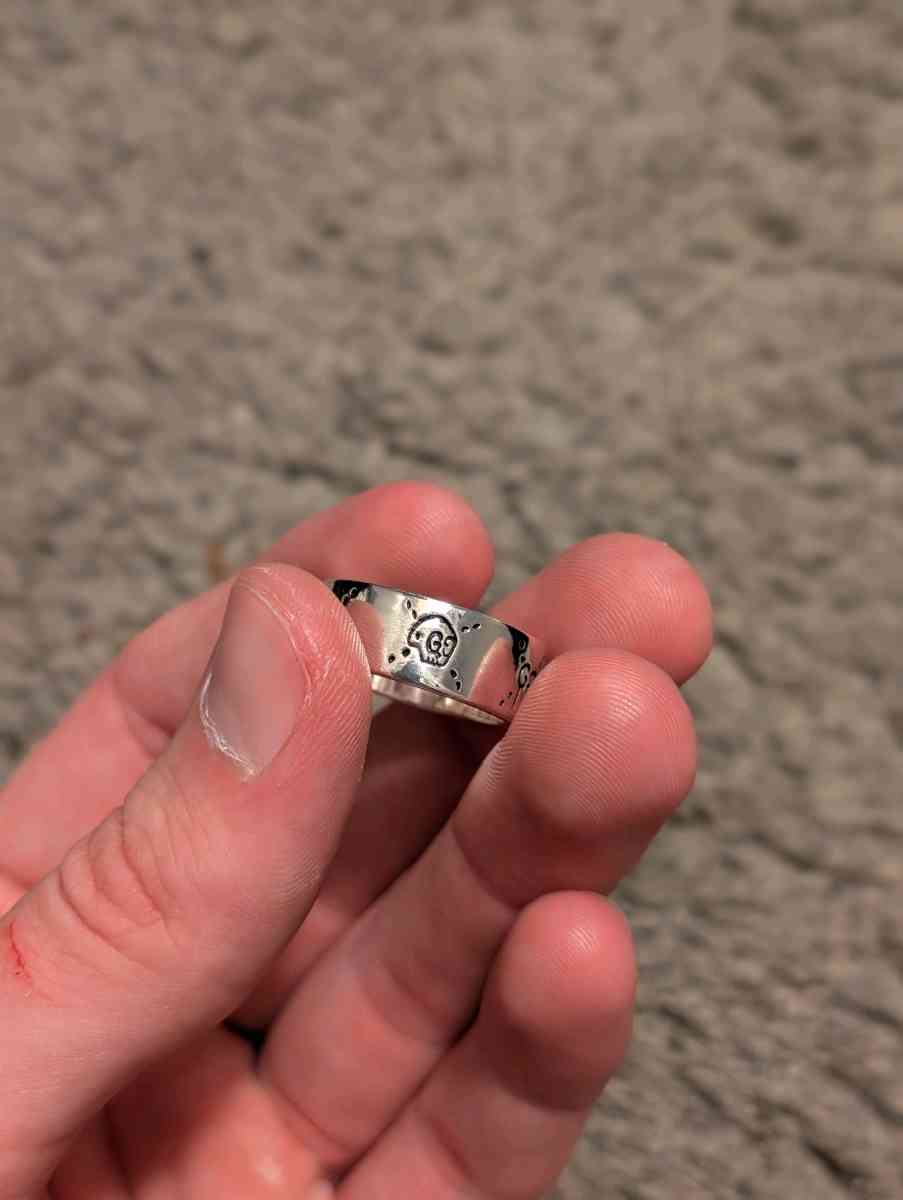 Gucci ring - Charleston, South Carolina - FleaMarketBay