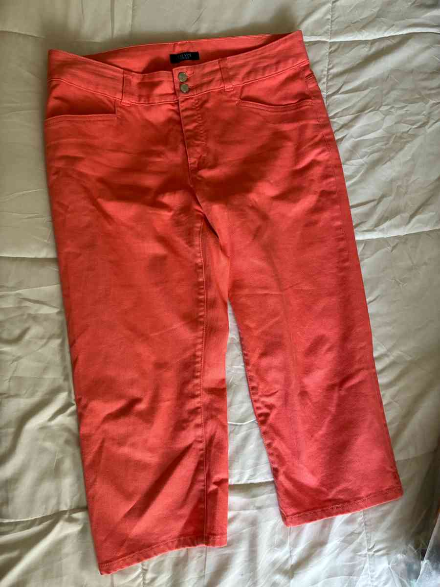 women shorts - Lumberton, North Carolina