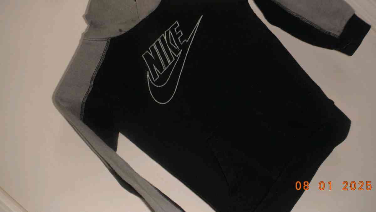 kids hoodies - Lexington, North Carolina