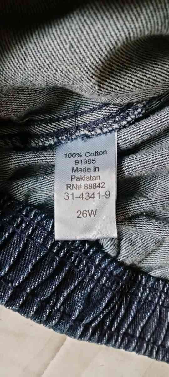 Womens Blue Jeans - Norristown, Pennsylvania - FleaMarketBay