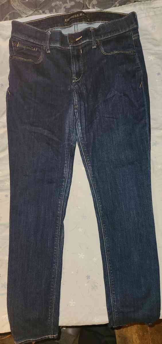 Womens Express Jeans - Stockland, Illinois
