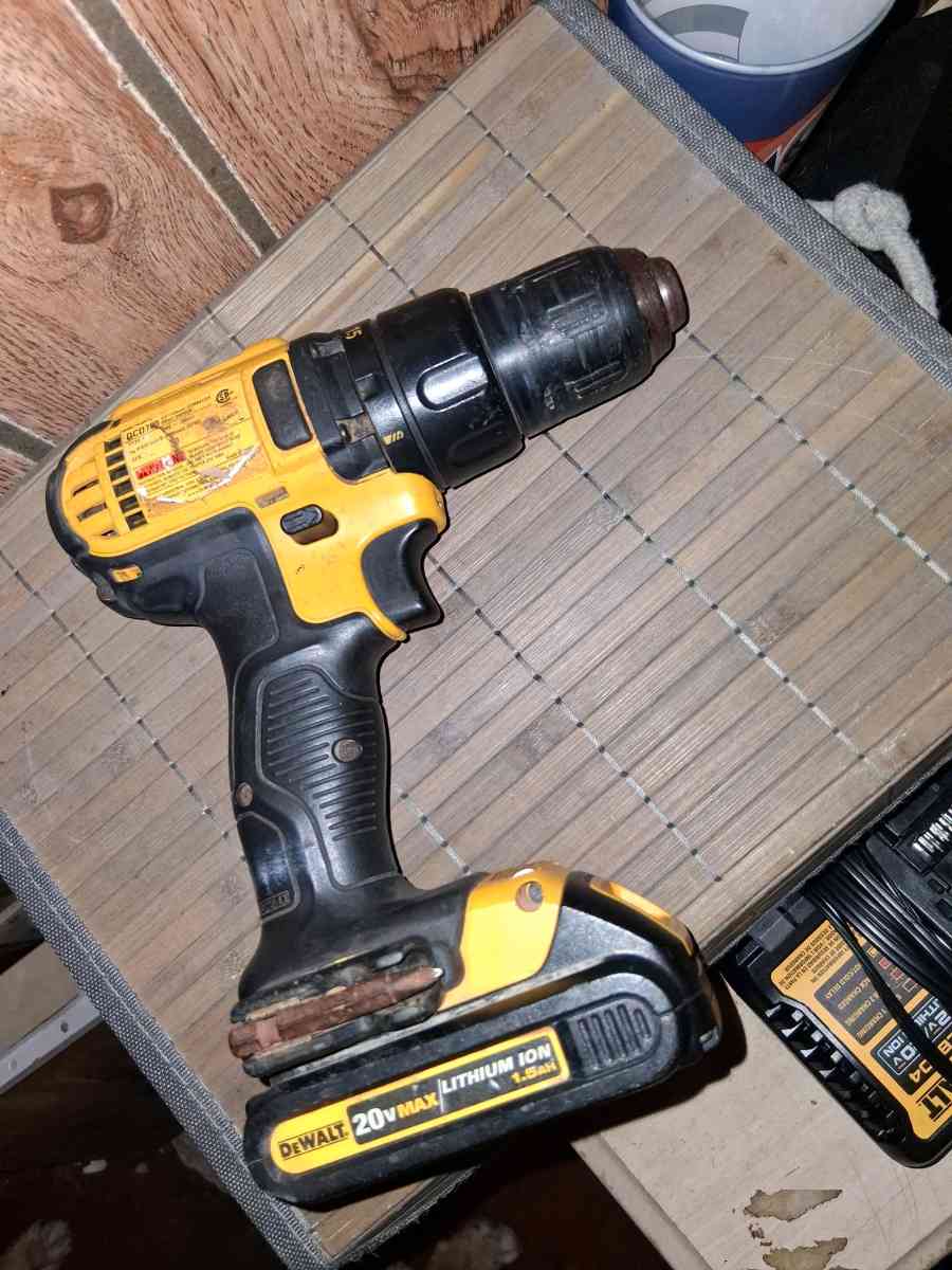 dewalt drill - Houston, Texas - FleaMarketBay