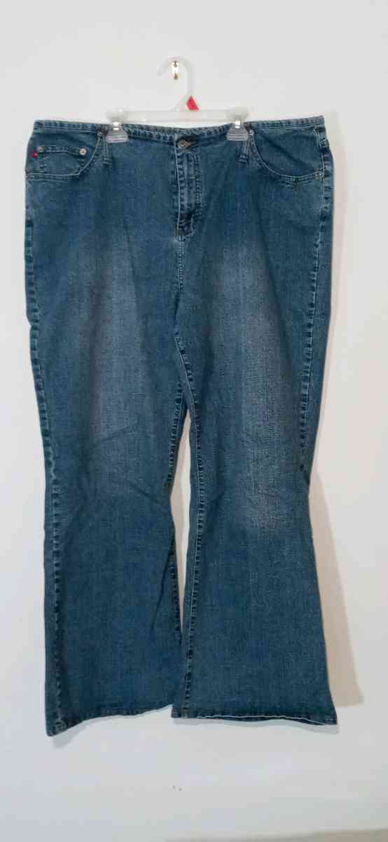 Womens Plus Jeans 24