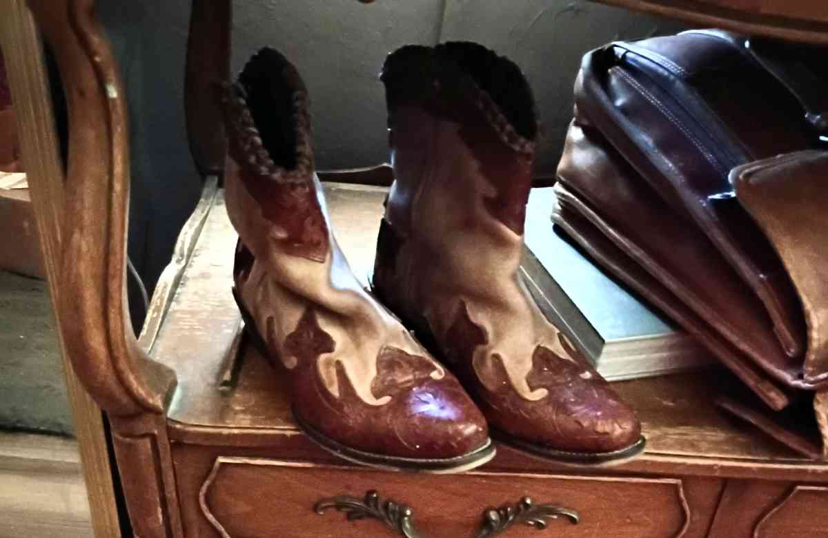 womens SIZE8 ROPER ANKLE BOOTS - Salt Lake City, Utah