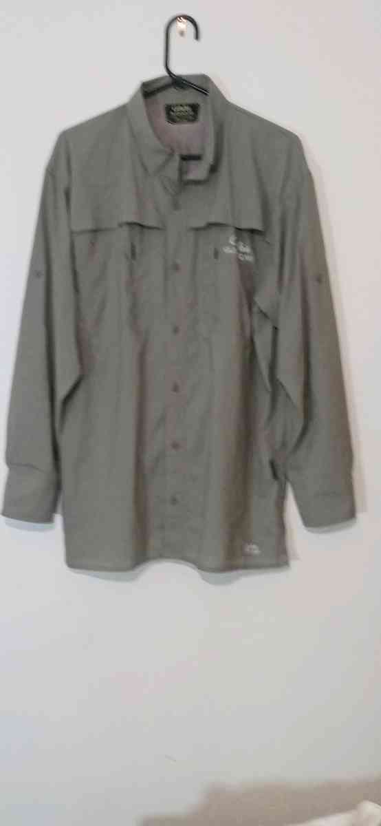 Cabelas Guidewear Mens Fishing Shirt - Dane, Wisconsin - FleaMarketBay