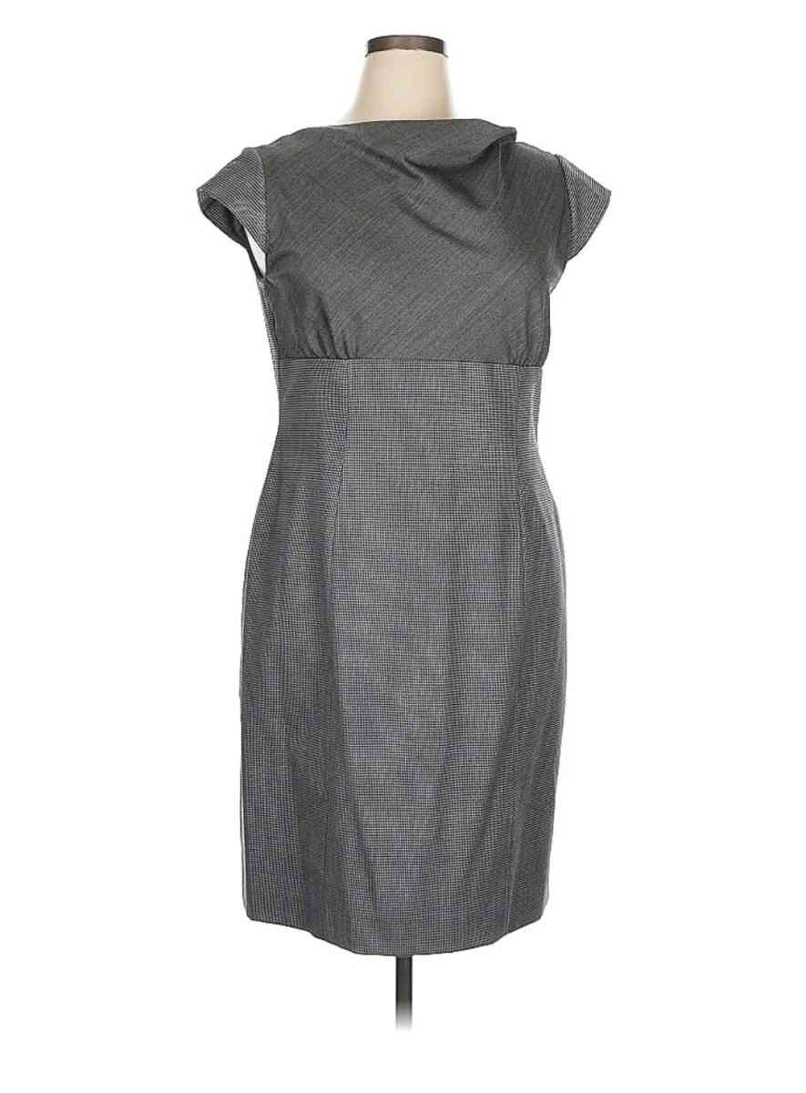 Womans professional dress - Myrtle Creek, Oregon